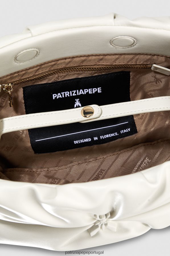 Patrizia Pepe mulheres clutch tipo travesseiro média off white bolsas | TX086V801