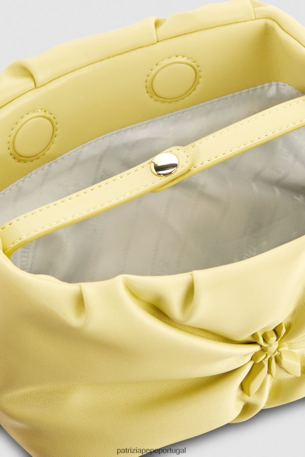 Patrizia Pepe mulheres embreagem de travesseiro de mosca limão claro e ensolarado bolsas | TX086V805