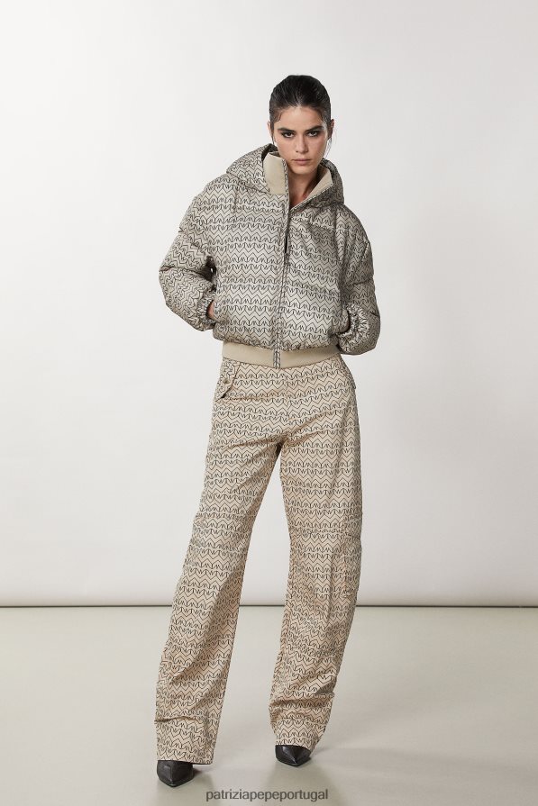 Patrizia Pepe mulheres jaqueta com capuz e monograma monograma bege artesanal vestuário TX086V634